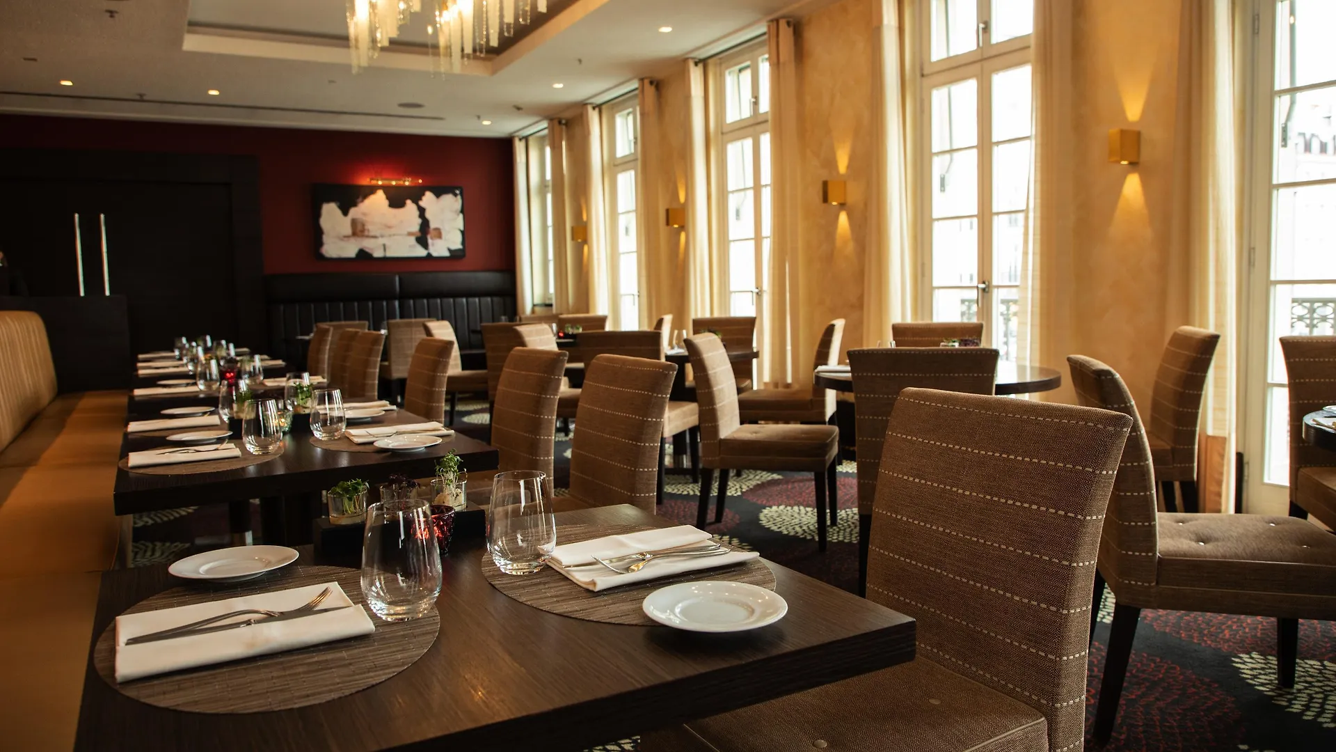 Steigenberger Hotel de Saxe Dresden 5*,